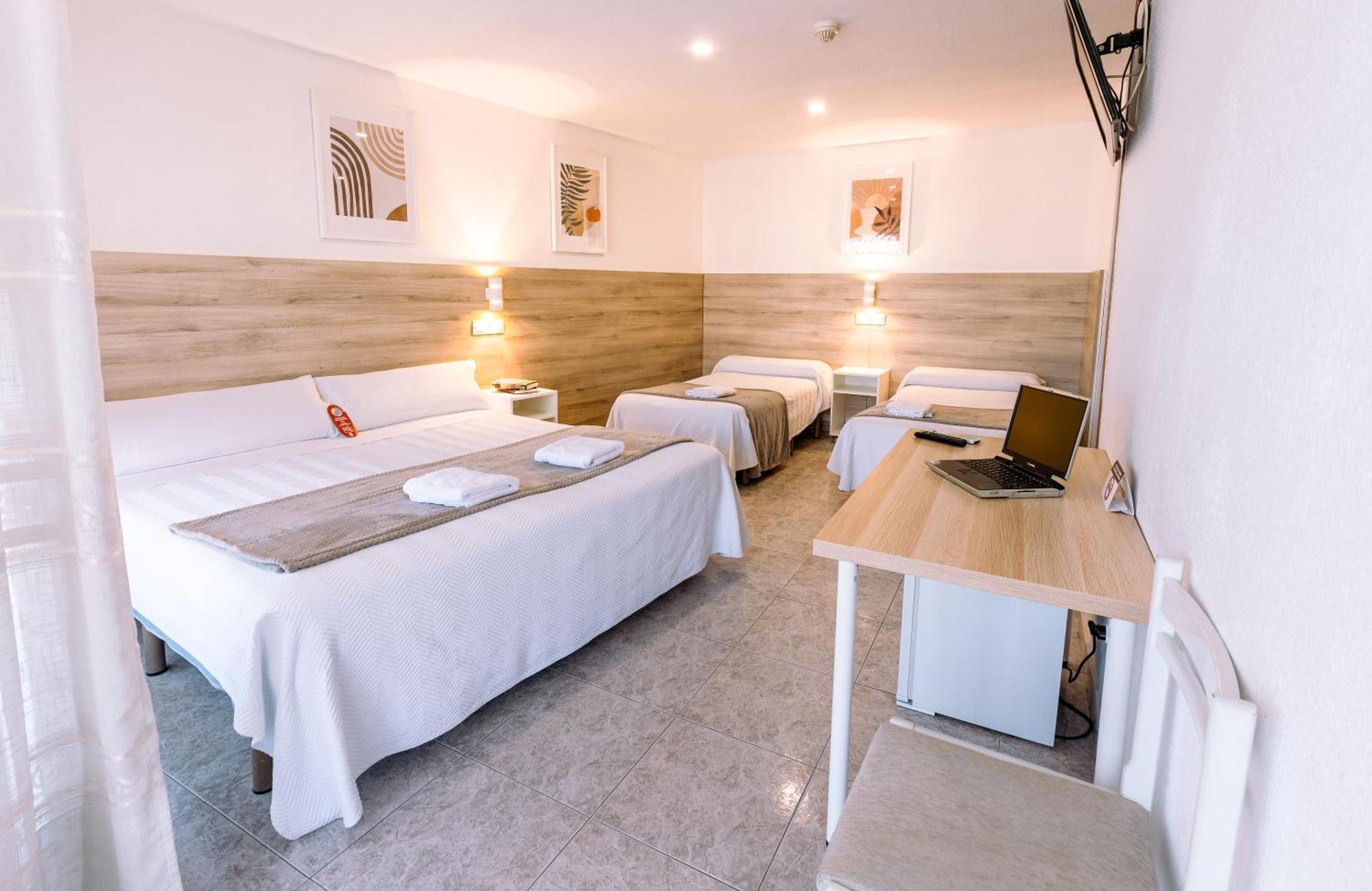 Hostal Gran Via Pinto Zewnętrze zdjęcie